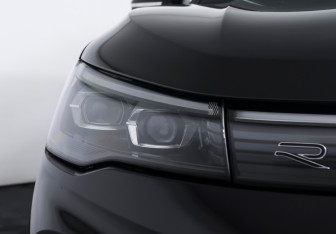 Подержанный автомобиль Volkswagen Tiguan 2025 года (23 фото)
