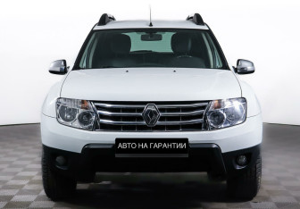 Подержанный автомобиль Renault Duster 2013 года (2 фото)