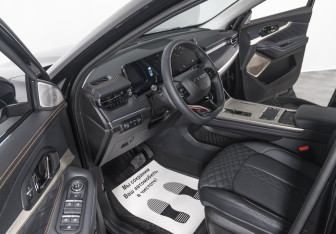 Подержанный автомобиль Exeed TXL 2023 года (5 фото)