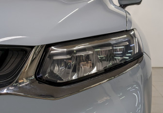 Подержанный автомобиль Geely Tugella 2022 года (17 фото)