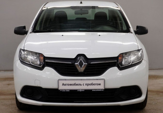 Подержанный автомобиль Renault Logan Sedan 2018 года (2 фото)