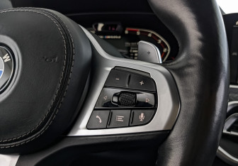 Подержанный автомобиль BMW X6 2020 года (30 фото)