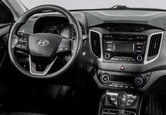 Подержанный автомобиль Hyundai Creta 2016 года (16 фото)