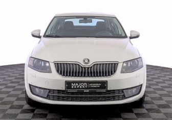 Подержанный автомобиль Skoda Octavia Liftback 2014 года (2 фото)
