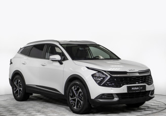 Подержанный автомобиль Kia Sportage 2023 года (3 фото)