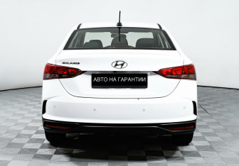 Подержанный автомобиль Hyundai Solaris Sedan 2021 года (6 фото)