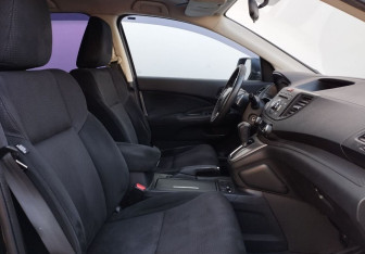 Подержанный автомобиль Honda CR-V 2013 года (10 фото)