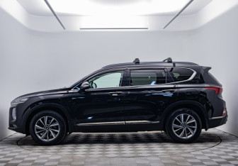 Подержанный автомобиль Hyundai Santa Fe 2018 года (8 фото)