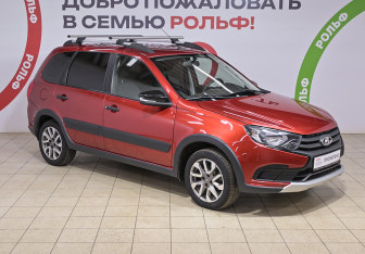 Подержанный автомобиль LADA (ВАЗ) Granta Wagon 2022 года (3 фото)