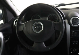 Подержанный автомобиль LADA (ВАЗ) Largus Wagon 2016 года (11 фото)