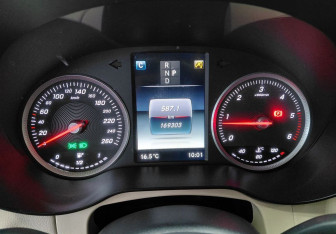 Подержанный автомобиль Mercedes-Benz GLC Coupe 2015 года (9 фото)