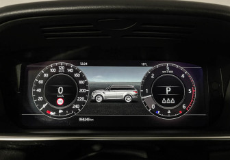 Подержанный автомобиль Land Rover Range Rover Sport 2018 года (11 фото)