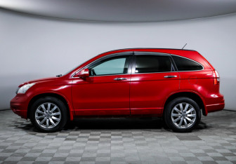 Подержанный автомобиль Honda CR-V 2011 года (8 фото)