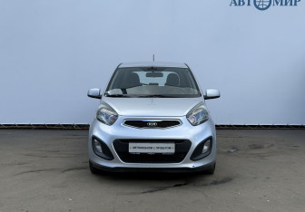 Подержанный автомобиль Kia Picanto 2013 года (2 фото)