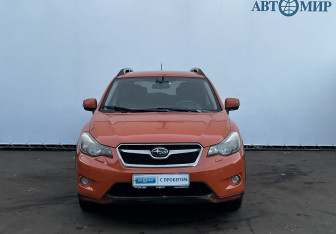 Подержанный автомобиль Subaru XV 2012 года (2 фото)
