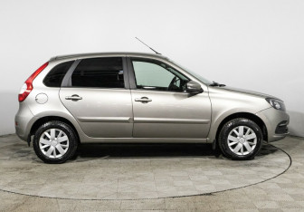 Подержанный автомобиль LADA (ВАЗ) Granta Hatchback 2020 года (4 фото)