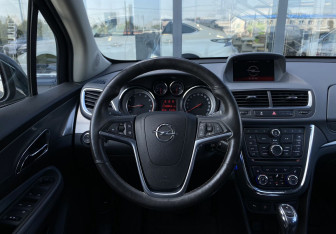 Подержанный автомобиль Opel Mokka 2014 года (14 фото)