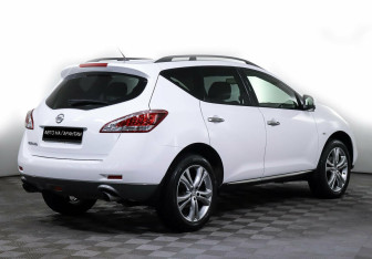 Подержанный автомобиль Nissan Murano Suv 2014 года (4 фото)
