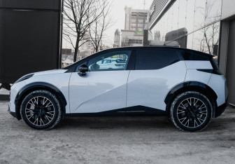 Подержанный автомобиль Zeekr X 2023 года (8 фото)