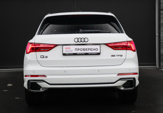 Подержанный автомобиль Audi Q3 2026 года (5 фото)