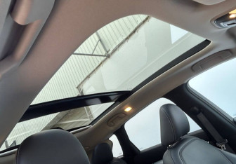 Подержанный автомобиль Infiniti QX50 2019 года (12 фото)