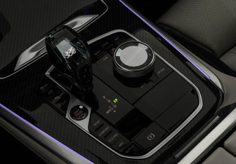 Подержанный автомобиль BMW X5 2021 года (20 фото)