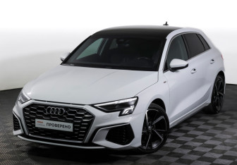 Подержанный автомобиль Audi A3 Hatchback 2021 года (24 фото)
