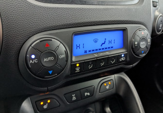 Подержанный автомобиль Hyundai ix35 2014 года (26 фото)