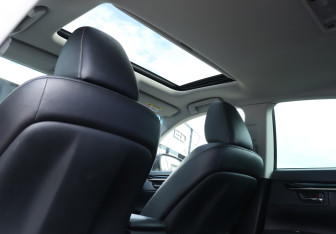 Подержанный автомобиль Lexus ES 2015 года (23 фото)