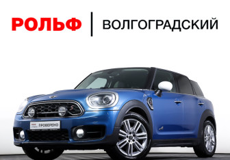 Подержанный автомобиль MINI Countryman 2017 года (26 фото)