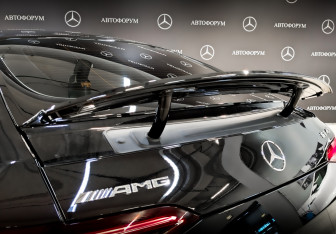 Подержанный автомобиль Mercedes-Benz AMG GT Liftback 2021 года (27 фото)