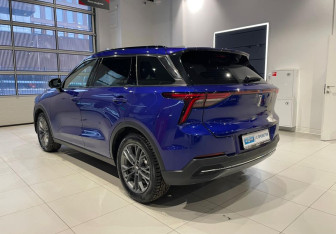 Подержанный автомобиль FAW Bestune T55 2023 года (6 фото)