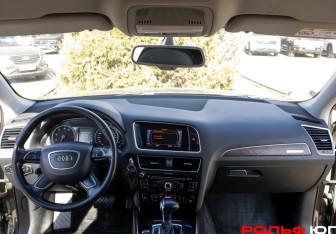 Подержанный автомобиль Audi Q5 2014 года (10 фото)