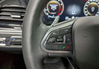 Подержанный автомобиль Geely Tugella 2023 года (27 фото)