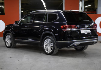 Подержанный автомобиль Volkswagen Teramont 2019 года (7 фото)
