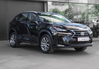 Подержанный автомобиль Lexus NX 2016 года (3 фото)