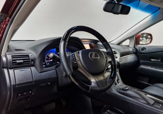 Подержанный автомобиль Lexus RX 2014 года (15 фото)