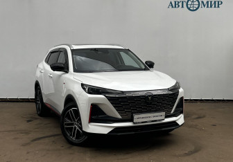 Подержанный автомобиль Changan CS55PLUS 2023 года (3 фото)