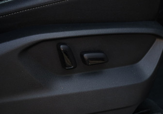 Подержанный автомобиль Volkswagen Teramont 2018 года (8 фото)