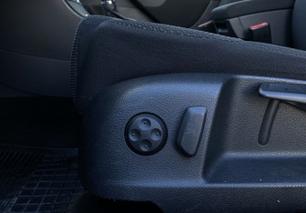 Подержанный автомобиль Volkswagen Passat Wagon 2007 года (14 фото)