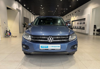 Подержанный автомобиль Volkswagen Tiguan 2011 года (2 фото)