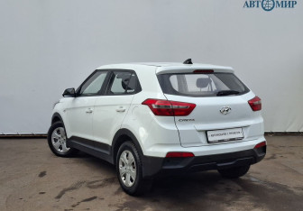 Подержанный автомобиль Hyundai Creta 2019 года (7 фото)