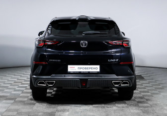 Подержанный автомобиль Changan UNI-T 2024 года (6 фото)