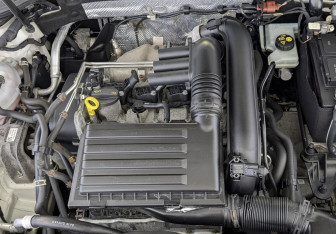 Подержанный автомобиль Volkswagen Passat Sedan 2019 года (9 фото)