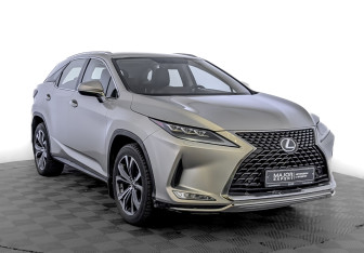 Подержанный автомобиль Lexus RX 2021 года (3 фото)