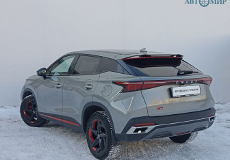 Подержанный автомобиль Omoda C5 2022 года (7 фото)