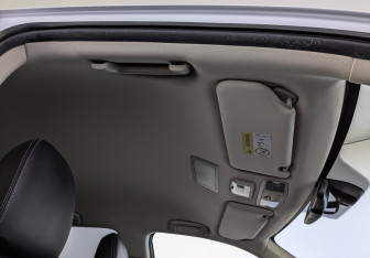 Подержанный автомобиль Mitsubishi Outlander 2019 года (23 фото)