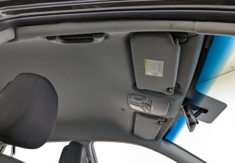 Подержанный автомобиль Kia Sorento 2014 года (22 фото)