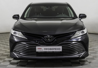 Подержанный автомобиль Toyota Camry Sedan 2020 года (2 фото)