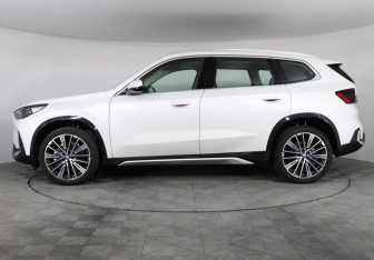 Новый BMW X1 2025 (5 фото)